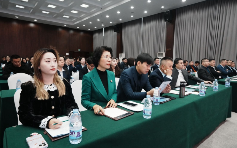 年会 | 携手并进.开疆扩土——北京欣亚中物业服务有限公司2024年终总结会圆满召开
